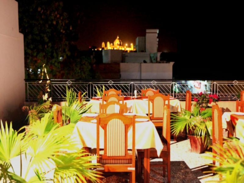 Sandhu Palace Hotel