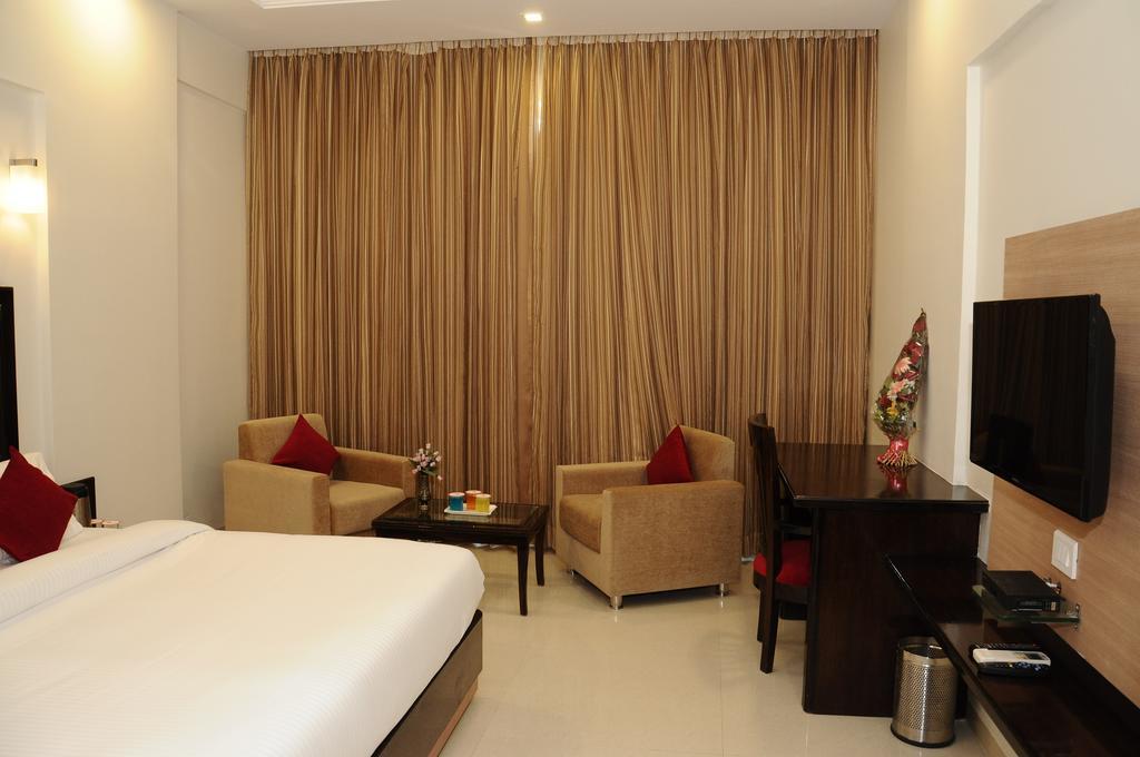 Chandra Imperial Hotel