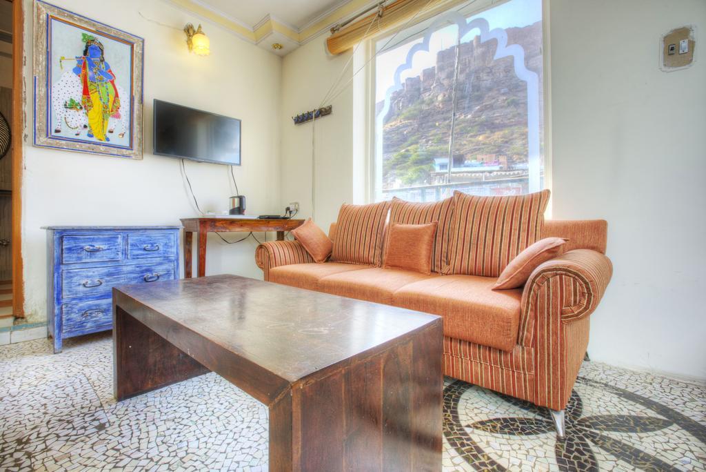Yogis Guest house