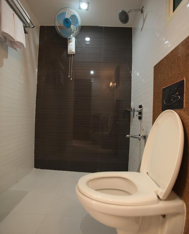 Hotel Jain Excellency 2*