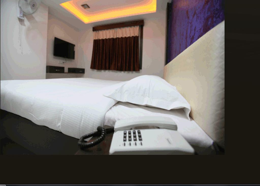 Hotel Jain Excellency 2*