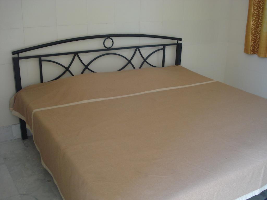 Resort Shivam Palace & 3*