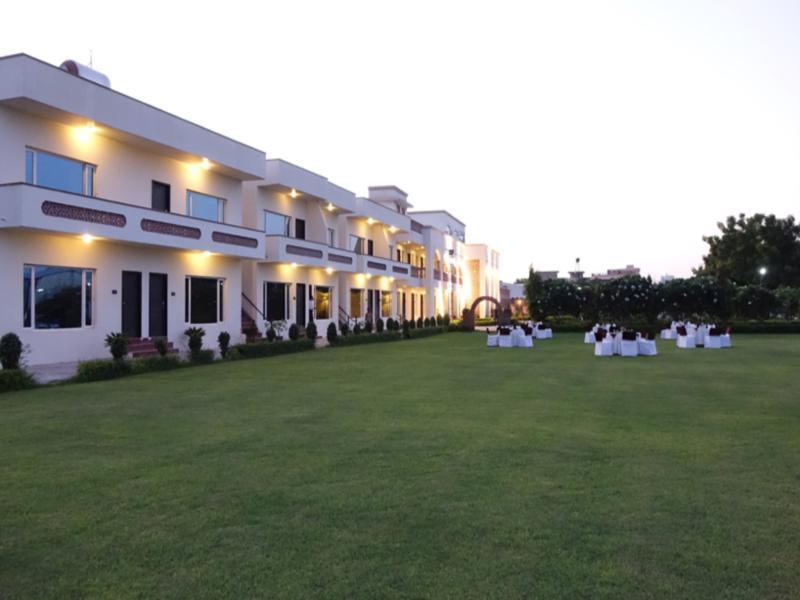 Amargarh Resort 3*