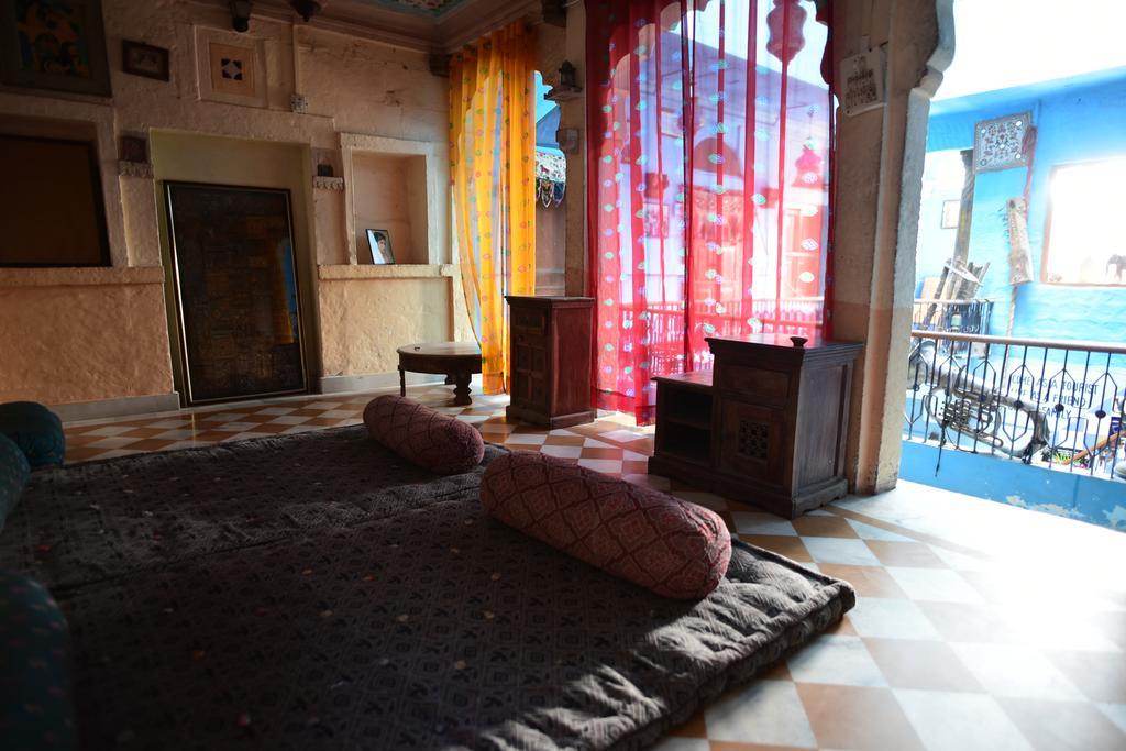 Yogis Jodhpur (Rajasthan)