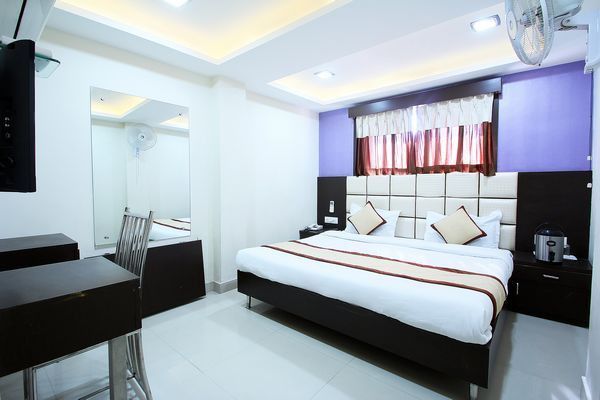 Jain Excellency Hotel 2*