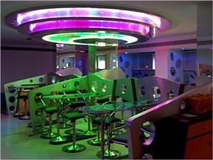 Apex International Hotel