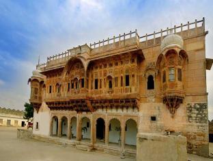 Sathin Garh Heritage Homestay *