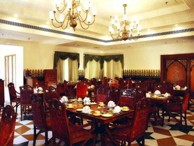 Ummed Jodhpur 5* Jodhpur (Rajasthan)