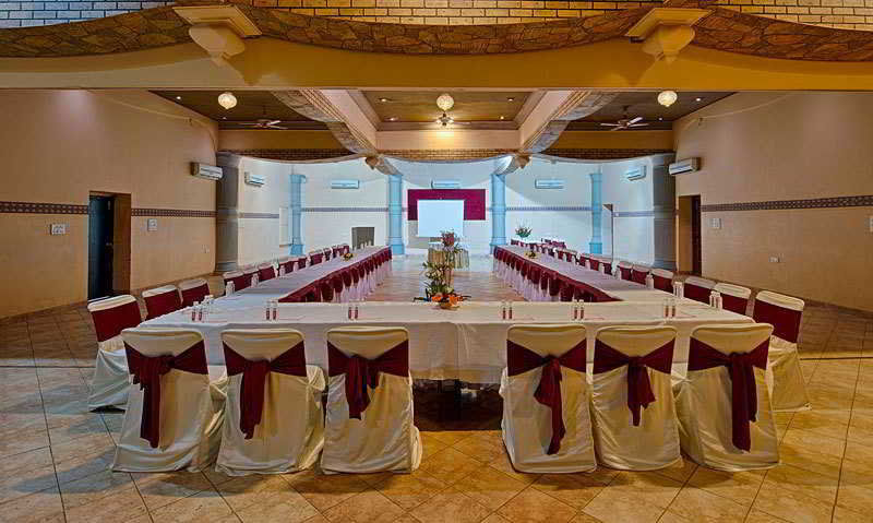 Resort Nirali Dhani Ethnic Heritage And 3*