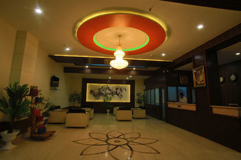 Paras Hotel