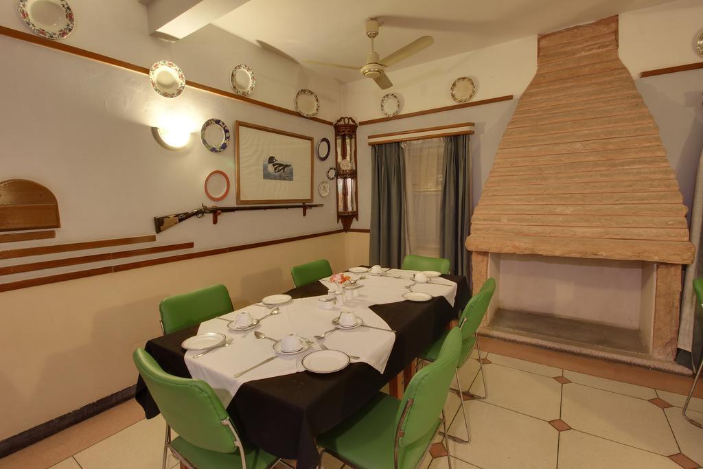 Season Hotel