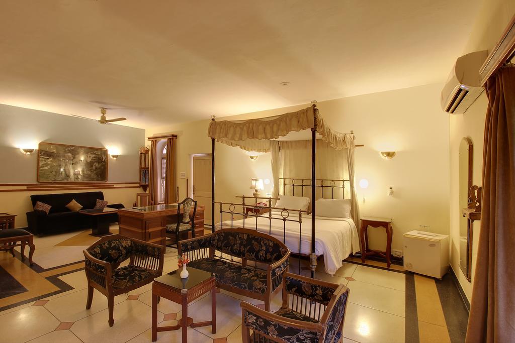 Hotel Season Mahamandir