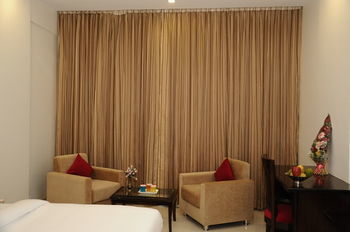 Chandra Imperial 3*