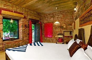 The Mandore - A Leafy 3* Jodhpur (Rajasthan)