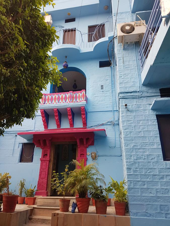 Guest house Yogis 3*