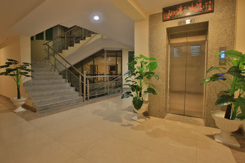 Hotel Paras 3*