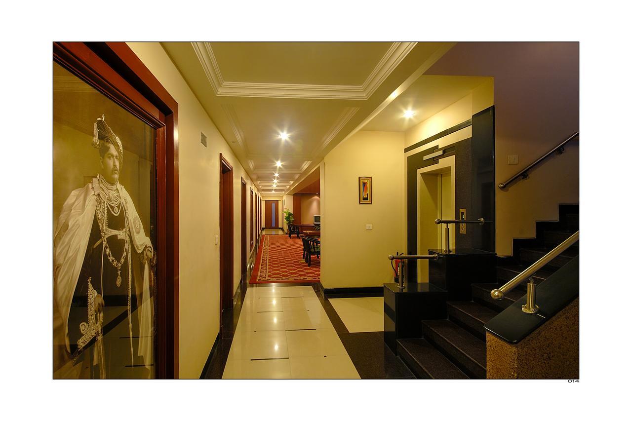 Hotel Niky International 3*