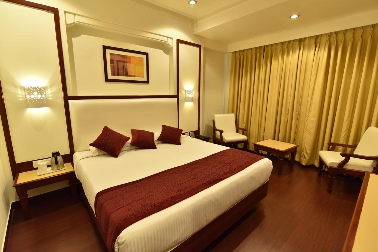 Hotel Niky International 3*