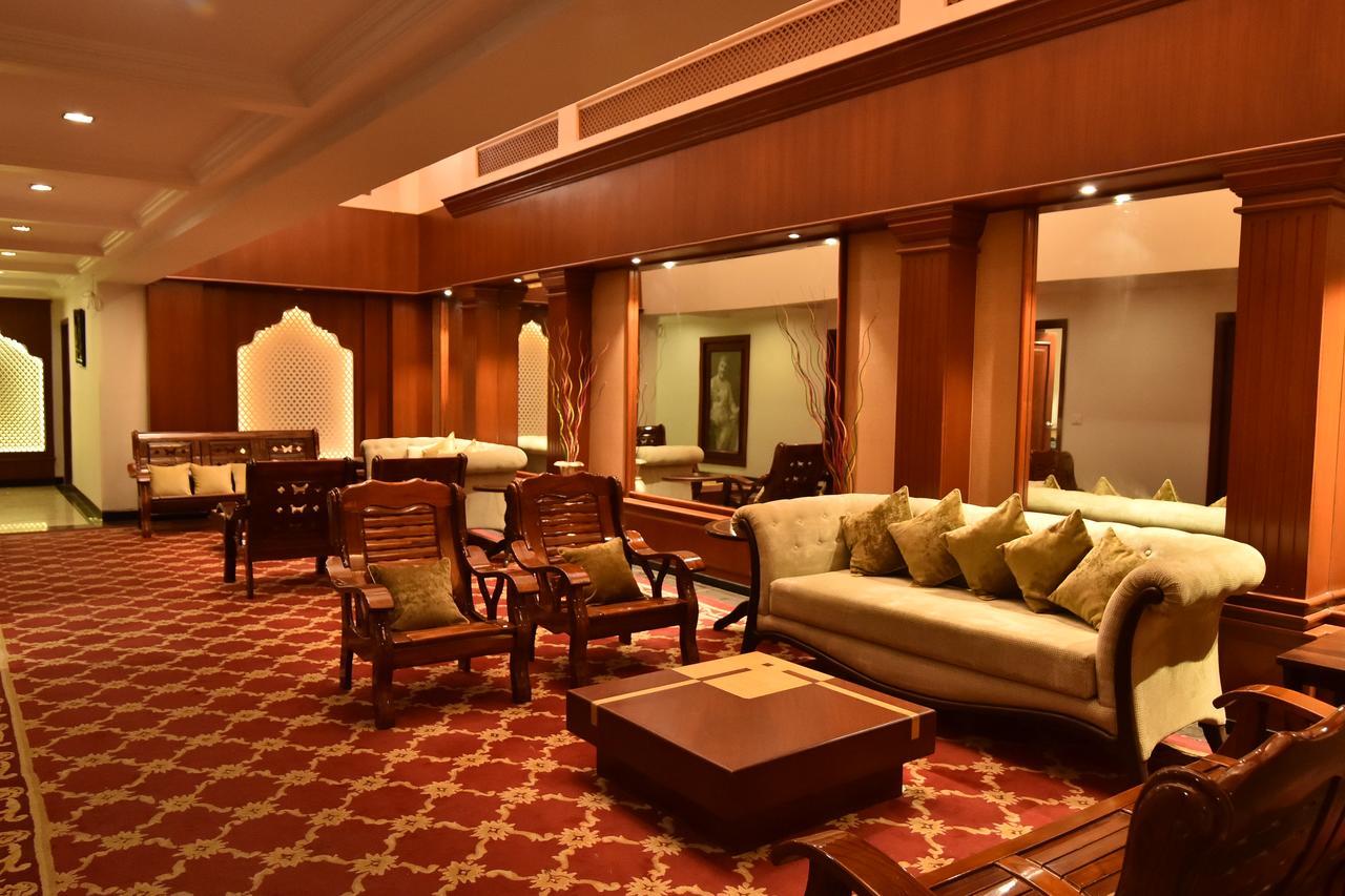 Hotel Niky International 3*
