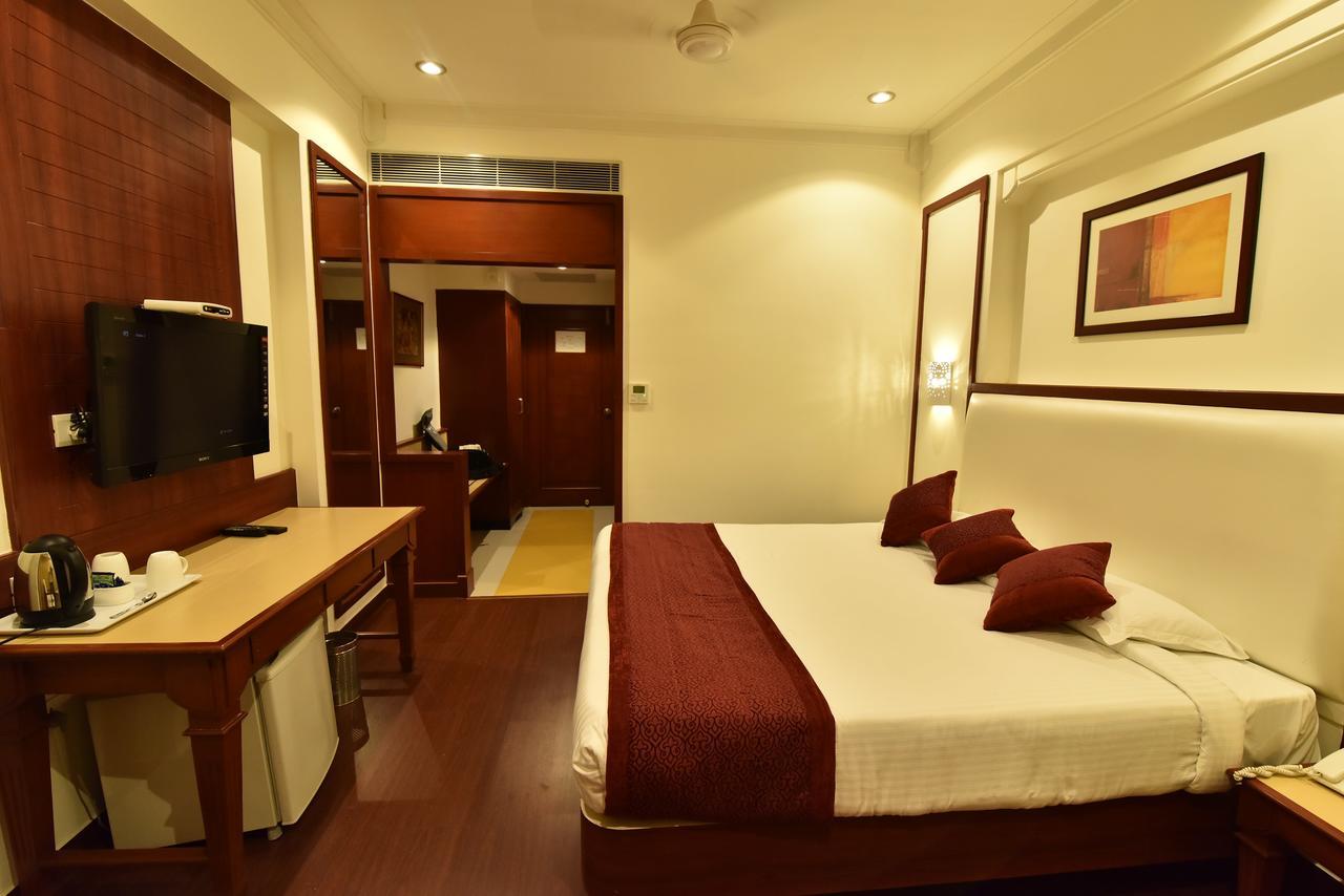 Hotel Niky International 3*