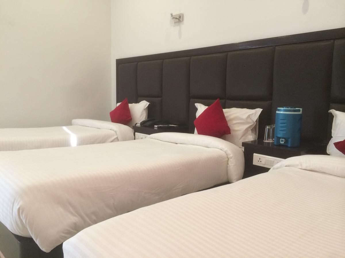 Chandra Grand 3*