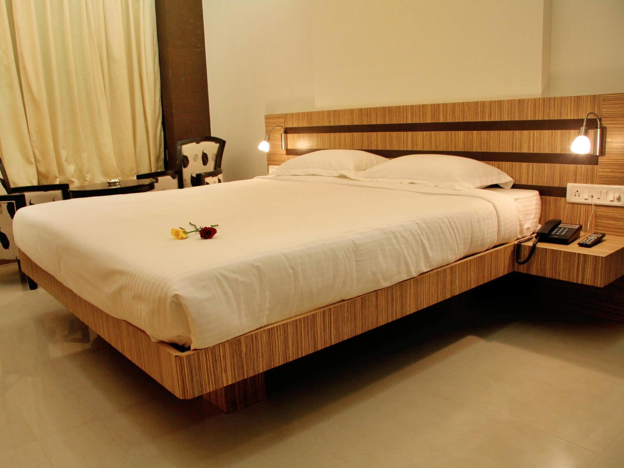 Apex International 3* Jodhpur (Rajasthan)