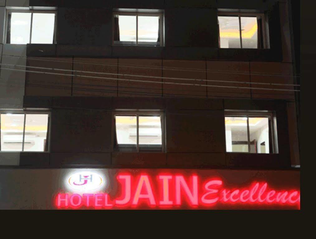 Hotel Jain Excellency 2*