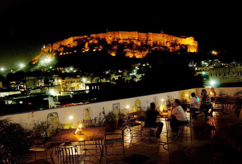 Nirvana Hotel 3*