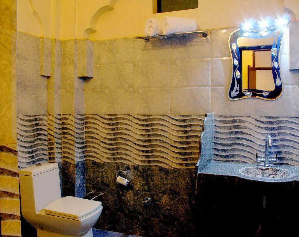 Hotel Nirvana 3*