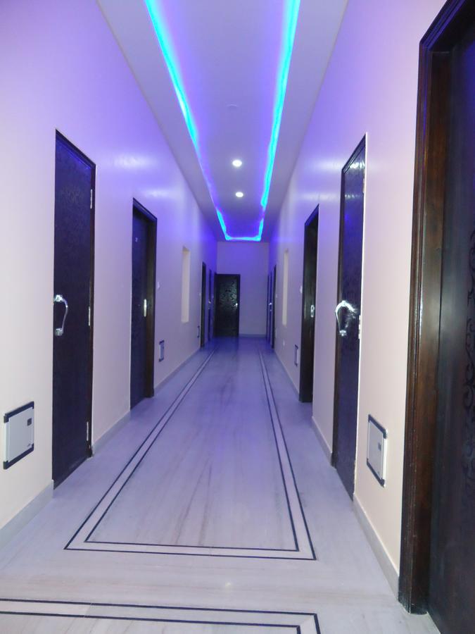 Bhagwati Hotel