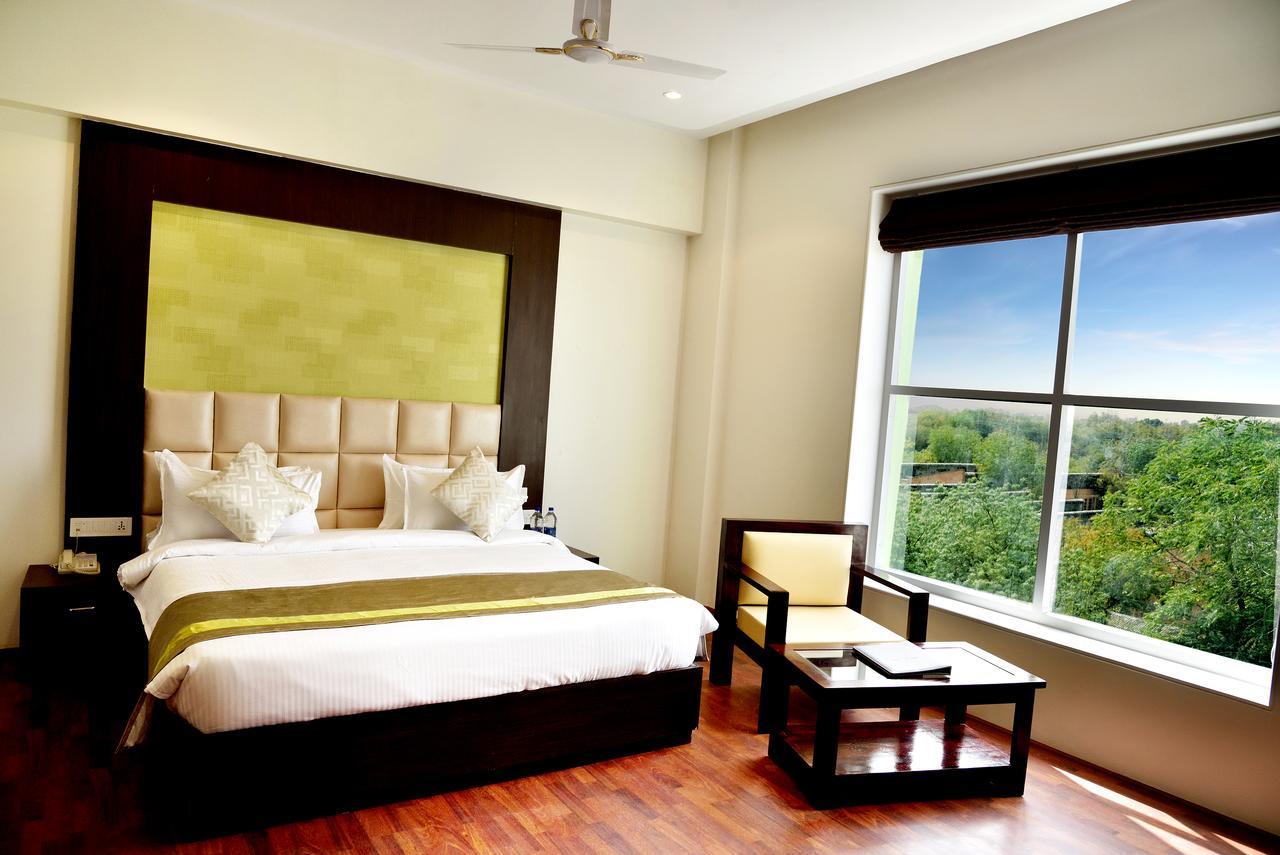 Mango Iti Circle Jodhpur (Rajasthan)