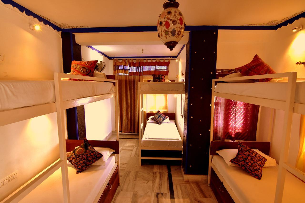 Guest house Yogis 3*