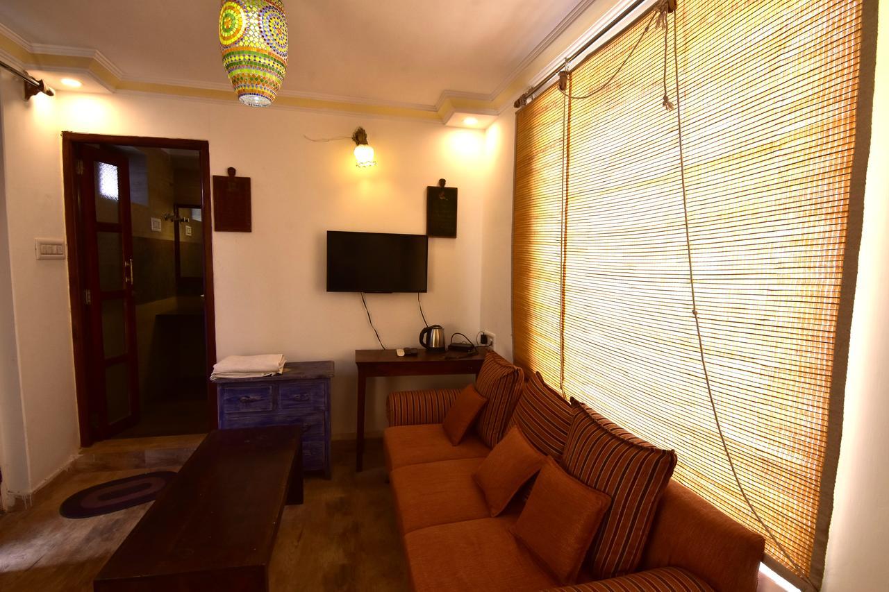 Yogis Guest house 3*
