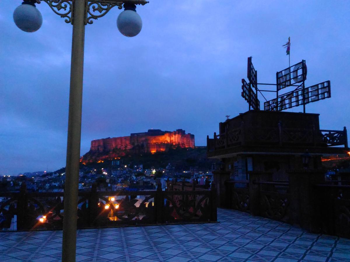 Om Heritage Haveli Hotel