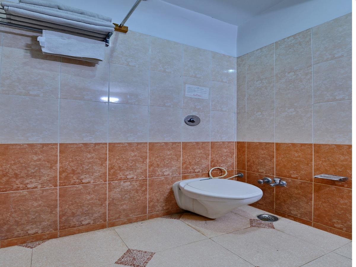 Hotel Oyo 9900 Pioneer Plaza