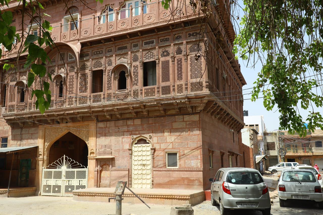 Chanod Haveli Homestay