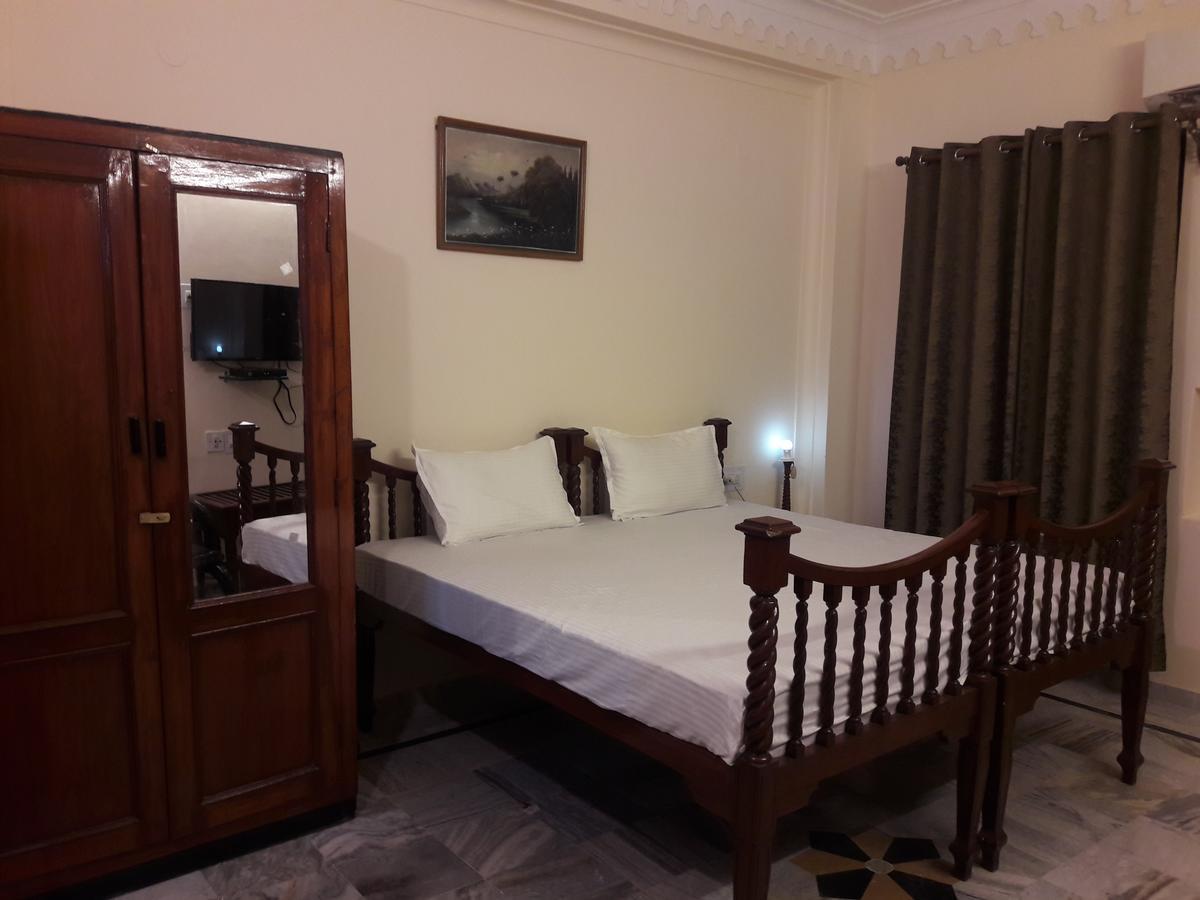 Hotel Royale Plazo Jodhpur (Rajasthan)