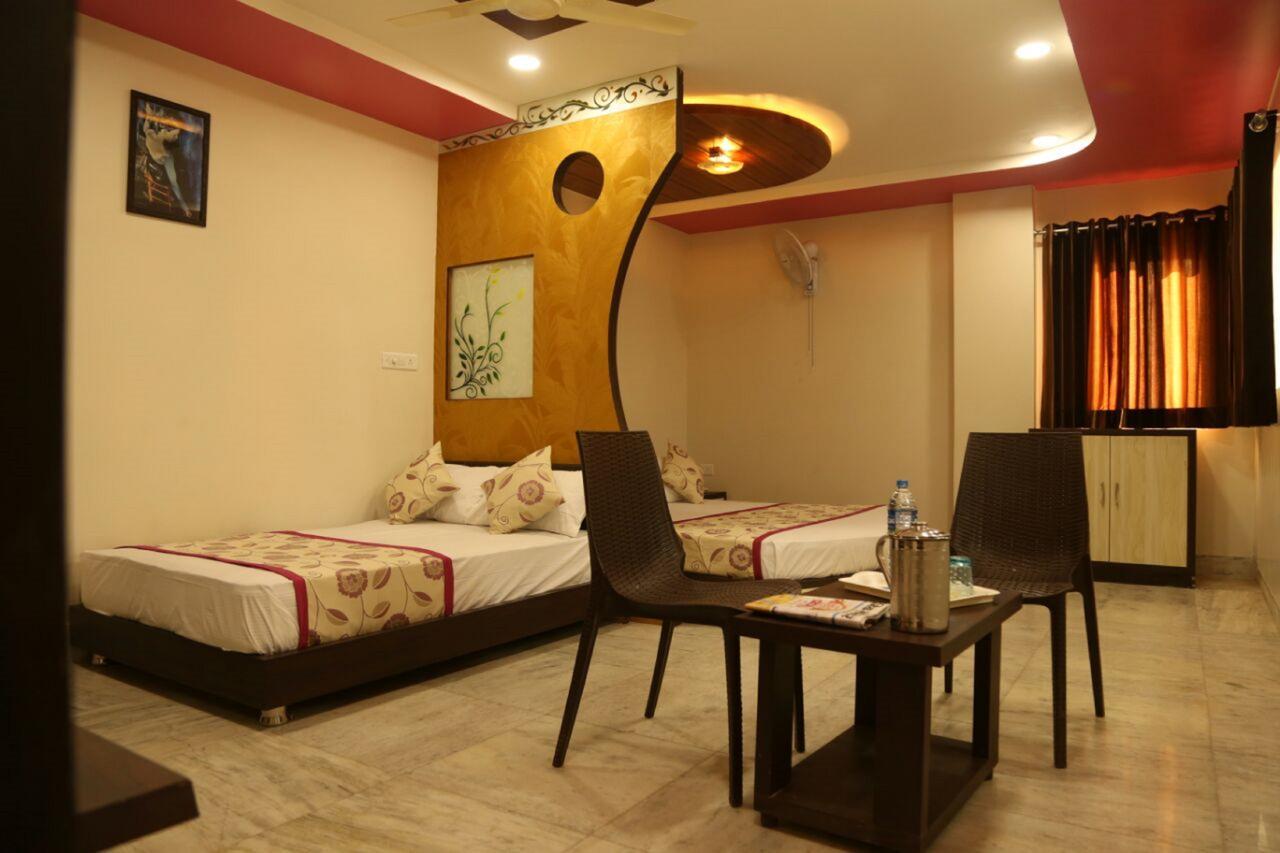 Hotel Shri Ram Residency