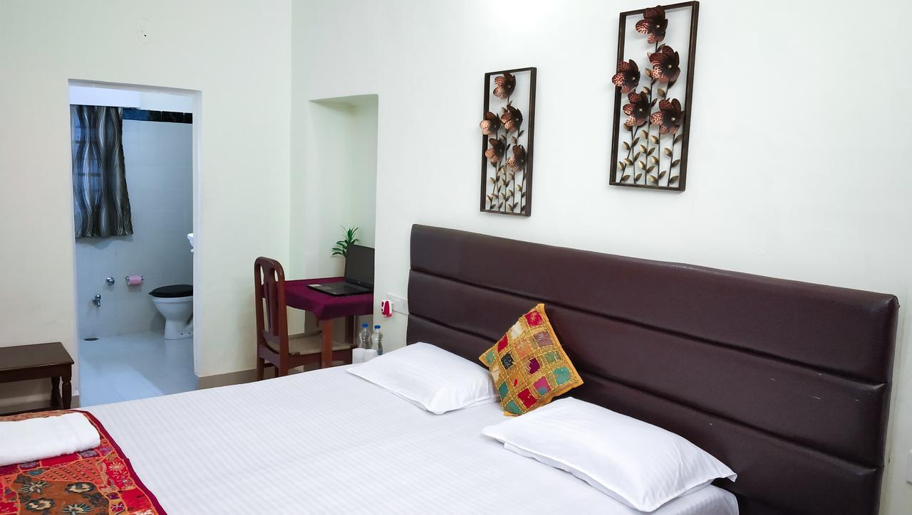Guest house Dhillon House
