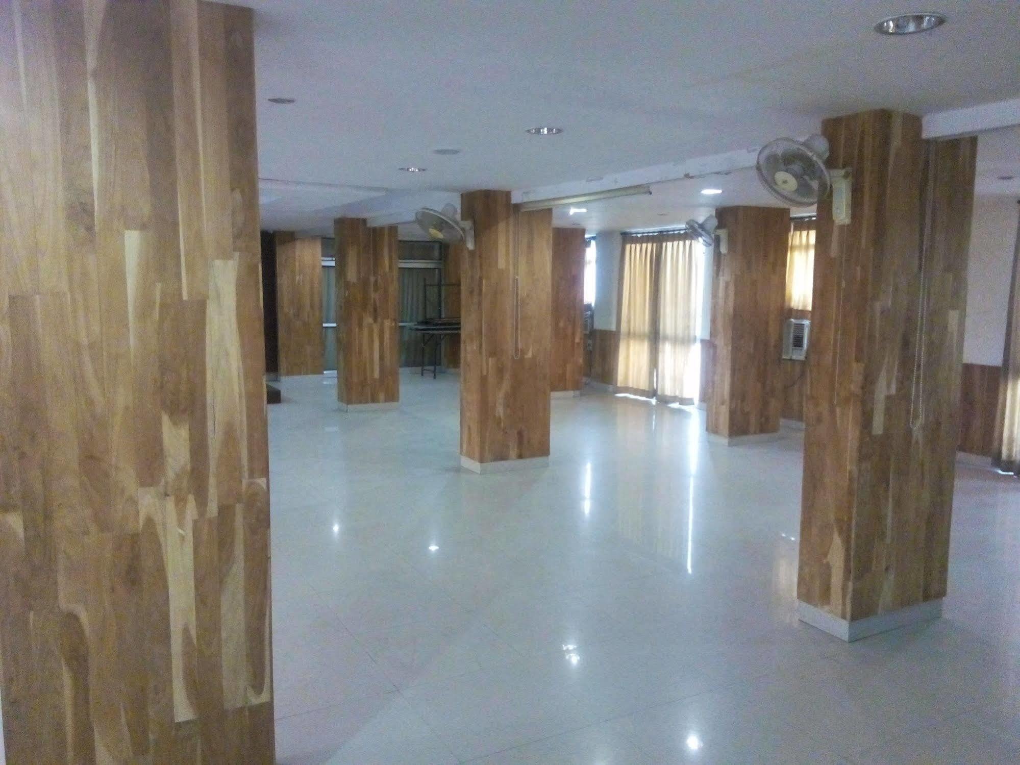High Pointe Hotel Jodhpur (Rajasthan)