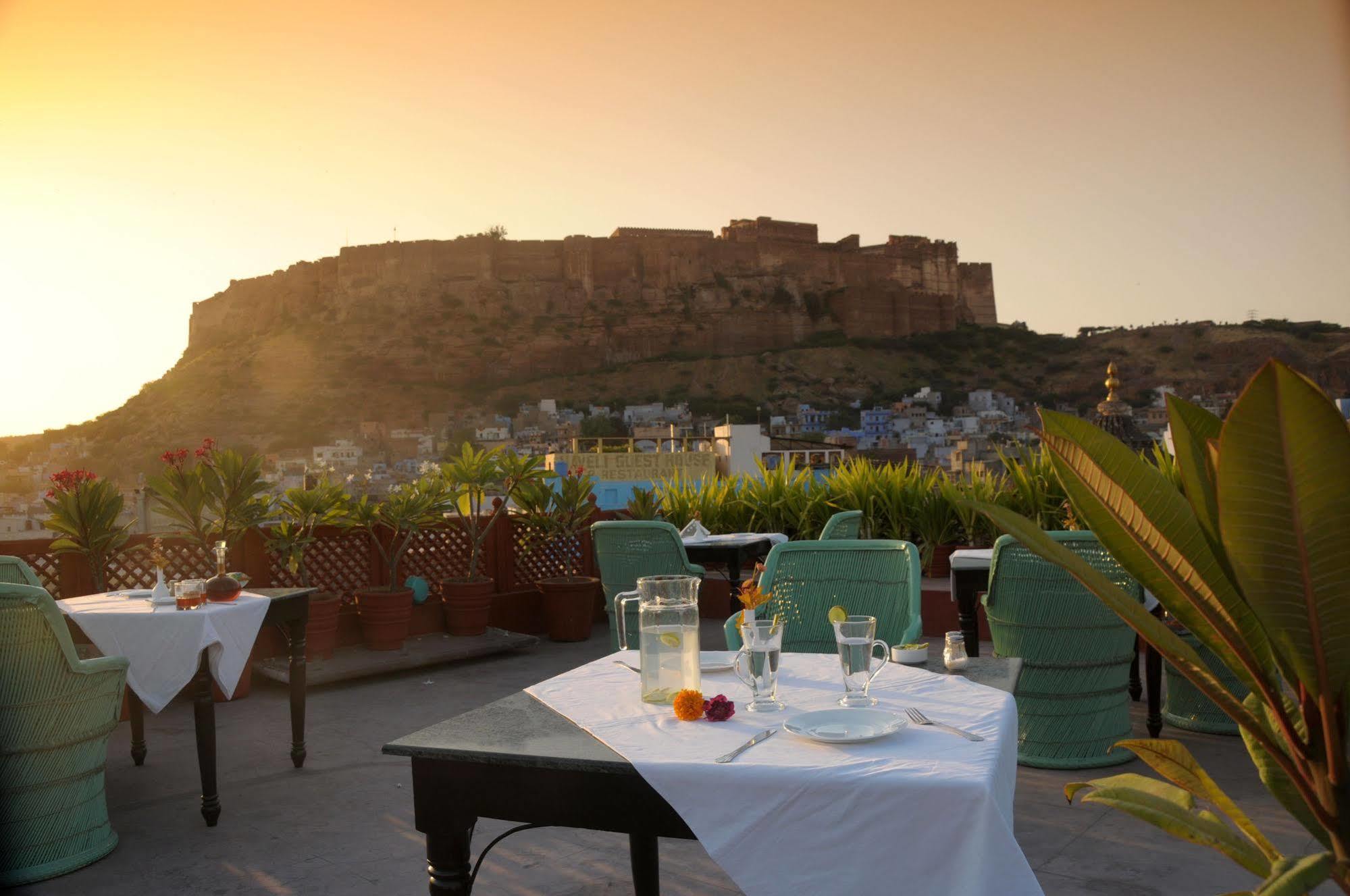 Haveli Pal Hotel 3*