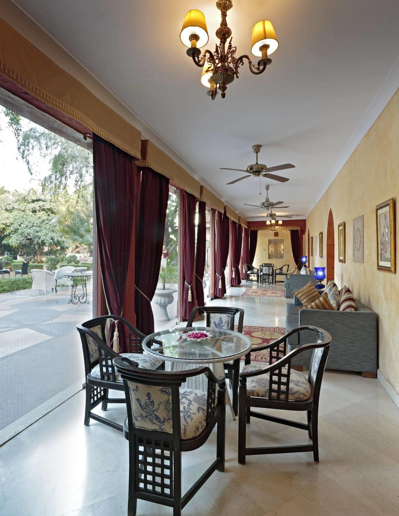 Ranbanka Palace Hotel