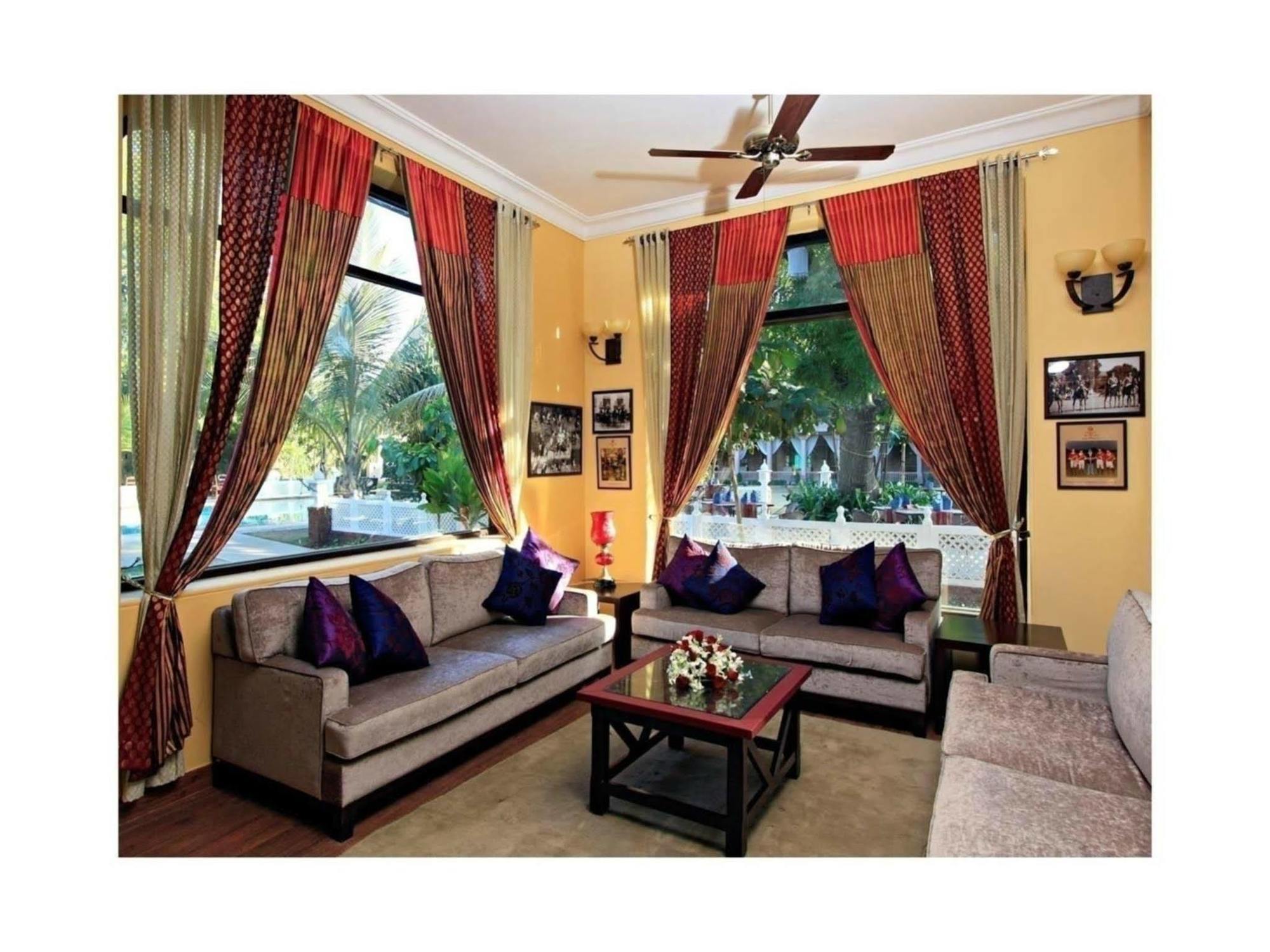 Ranbanka Palace 4*