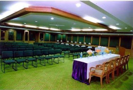 Mapple Abhay Jodhpur Hotel 4*