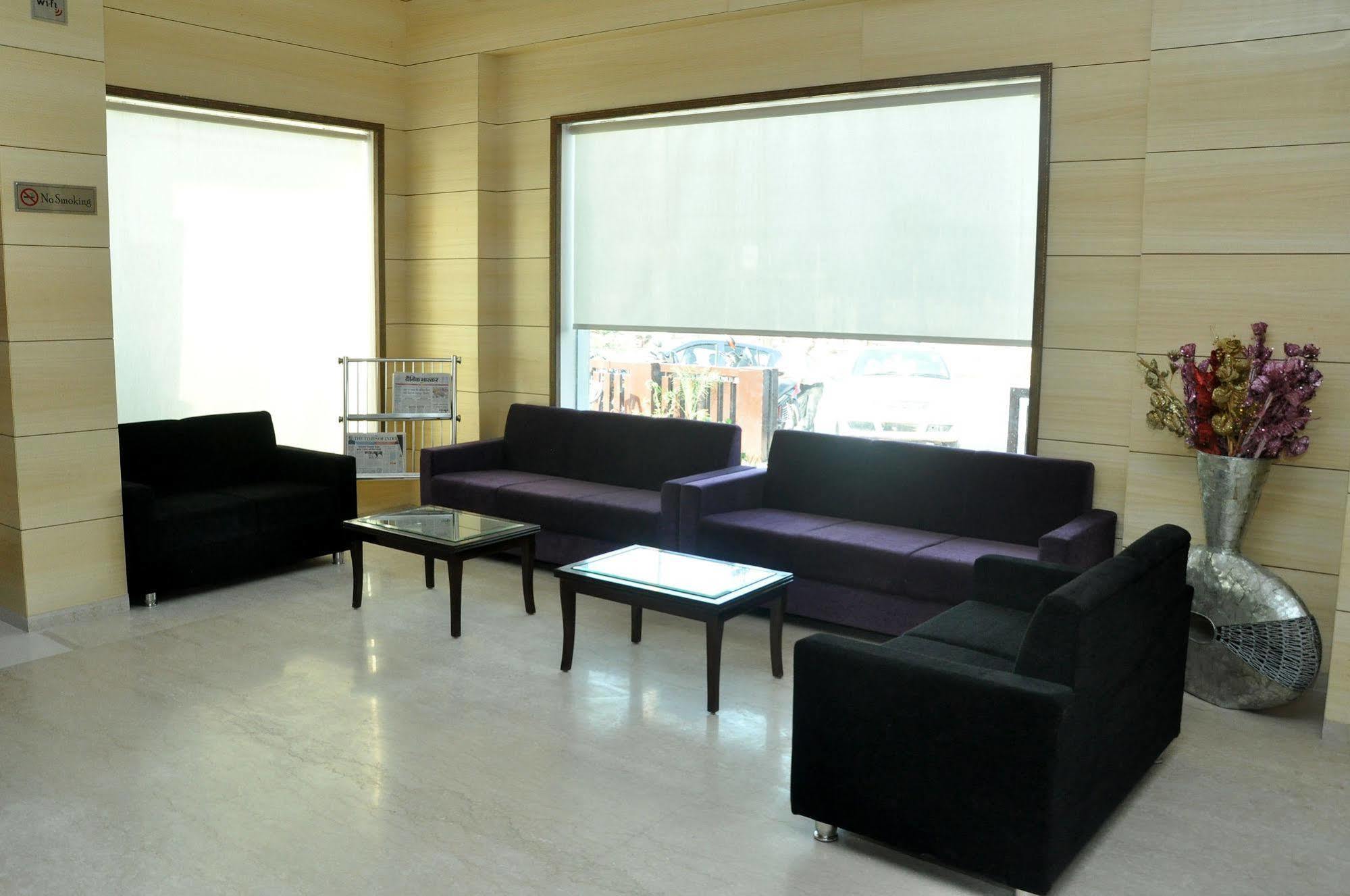 Hotel Chandra Imperial