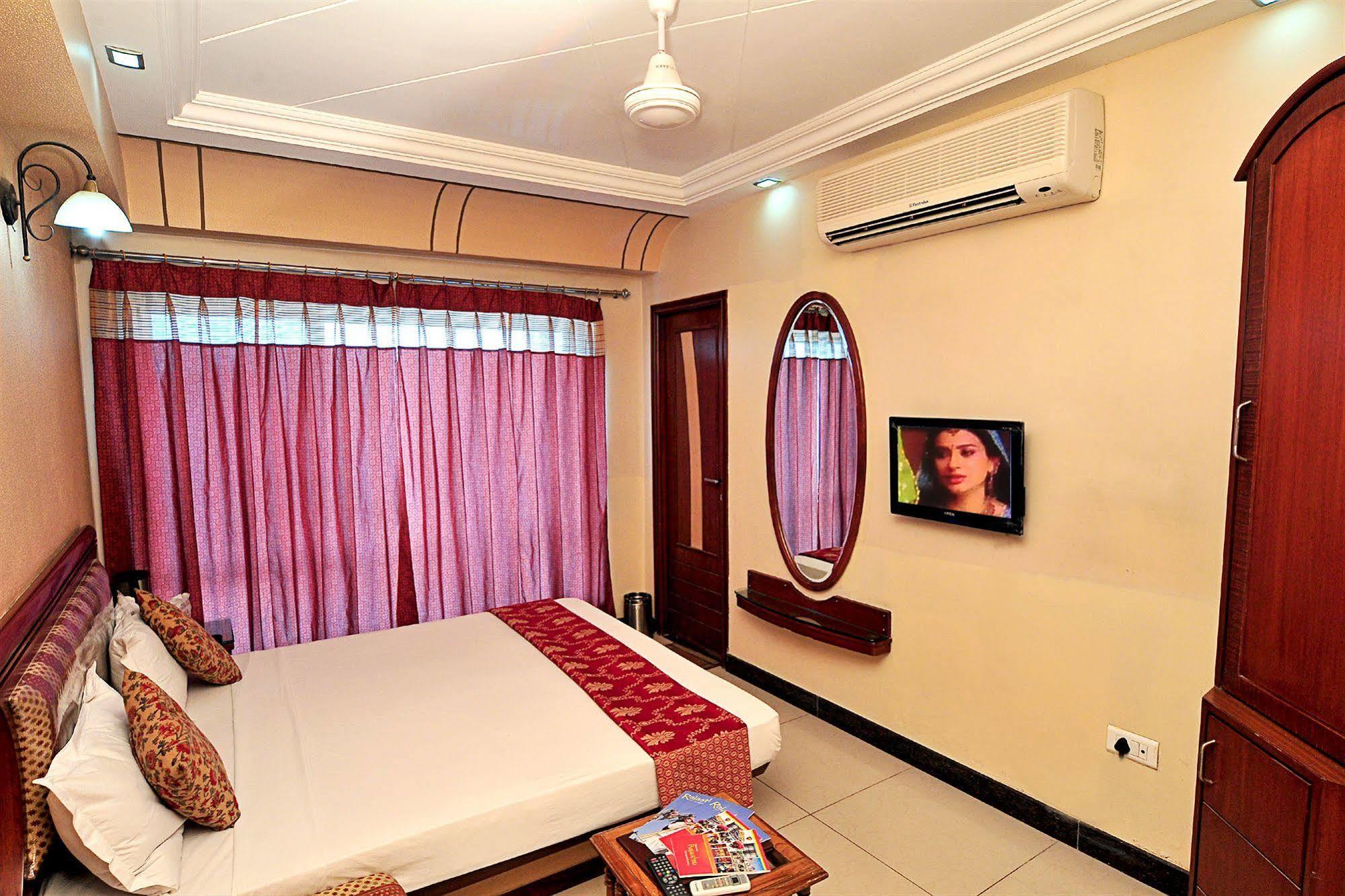 Hotel Ratnawali