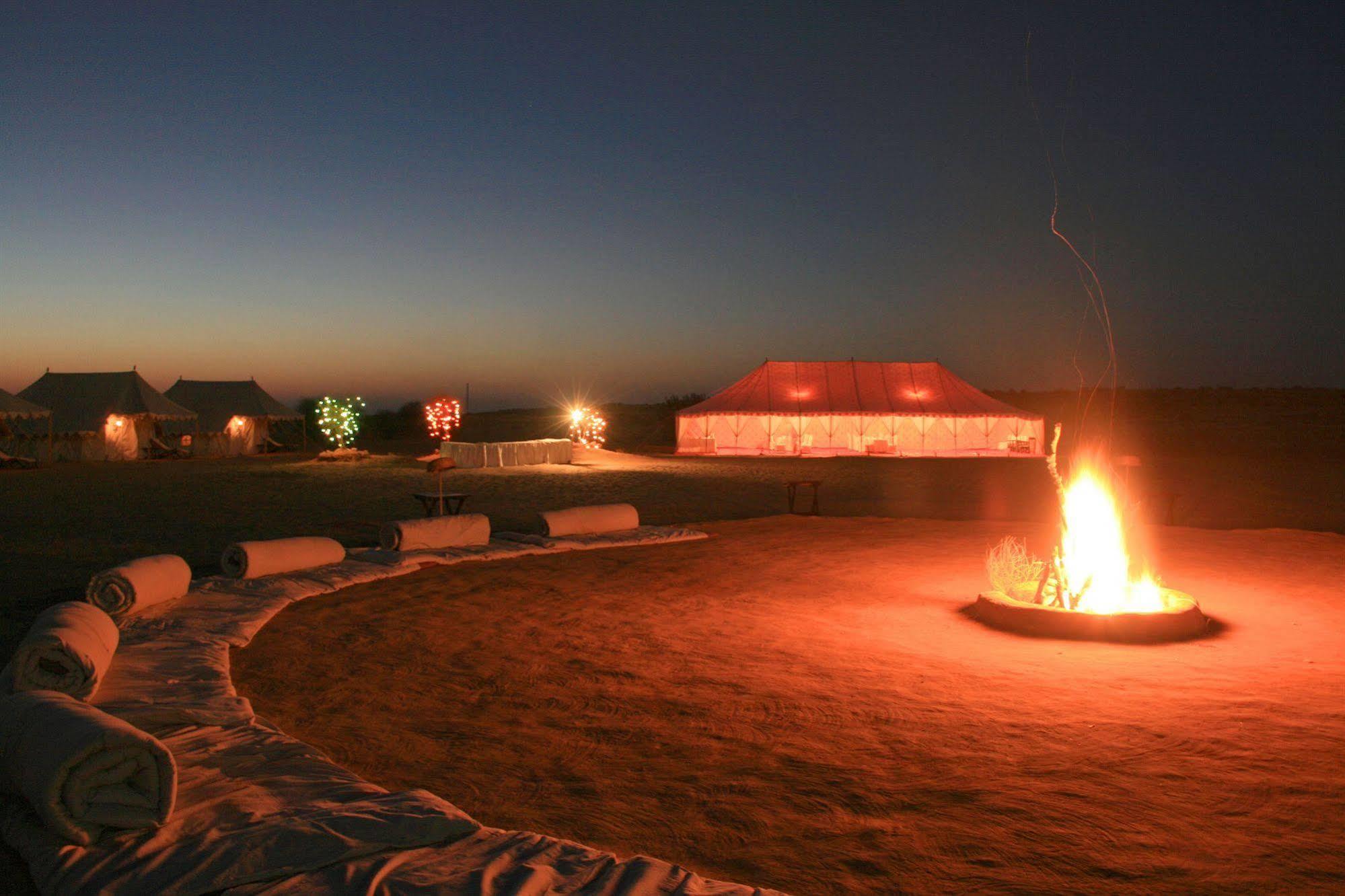 Hotel Ratnawali 2*