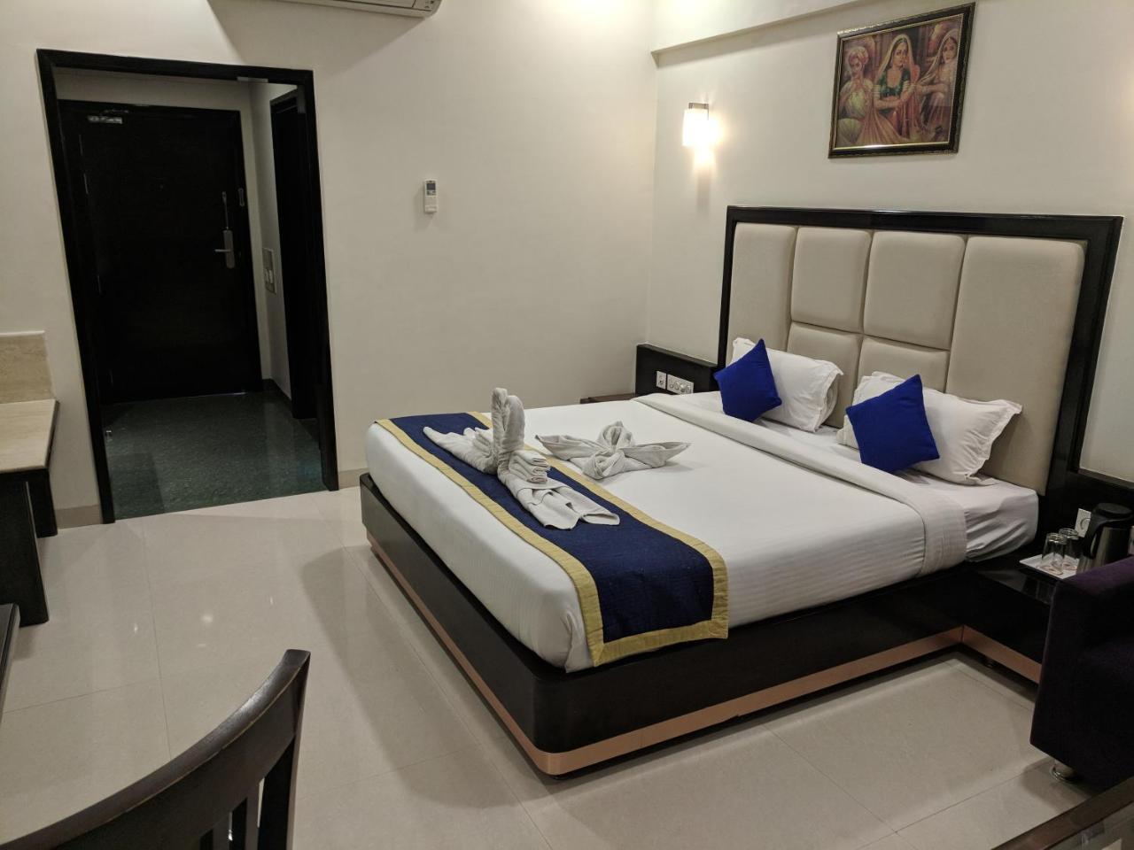 Chandra Imperial Hotel