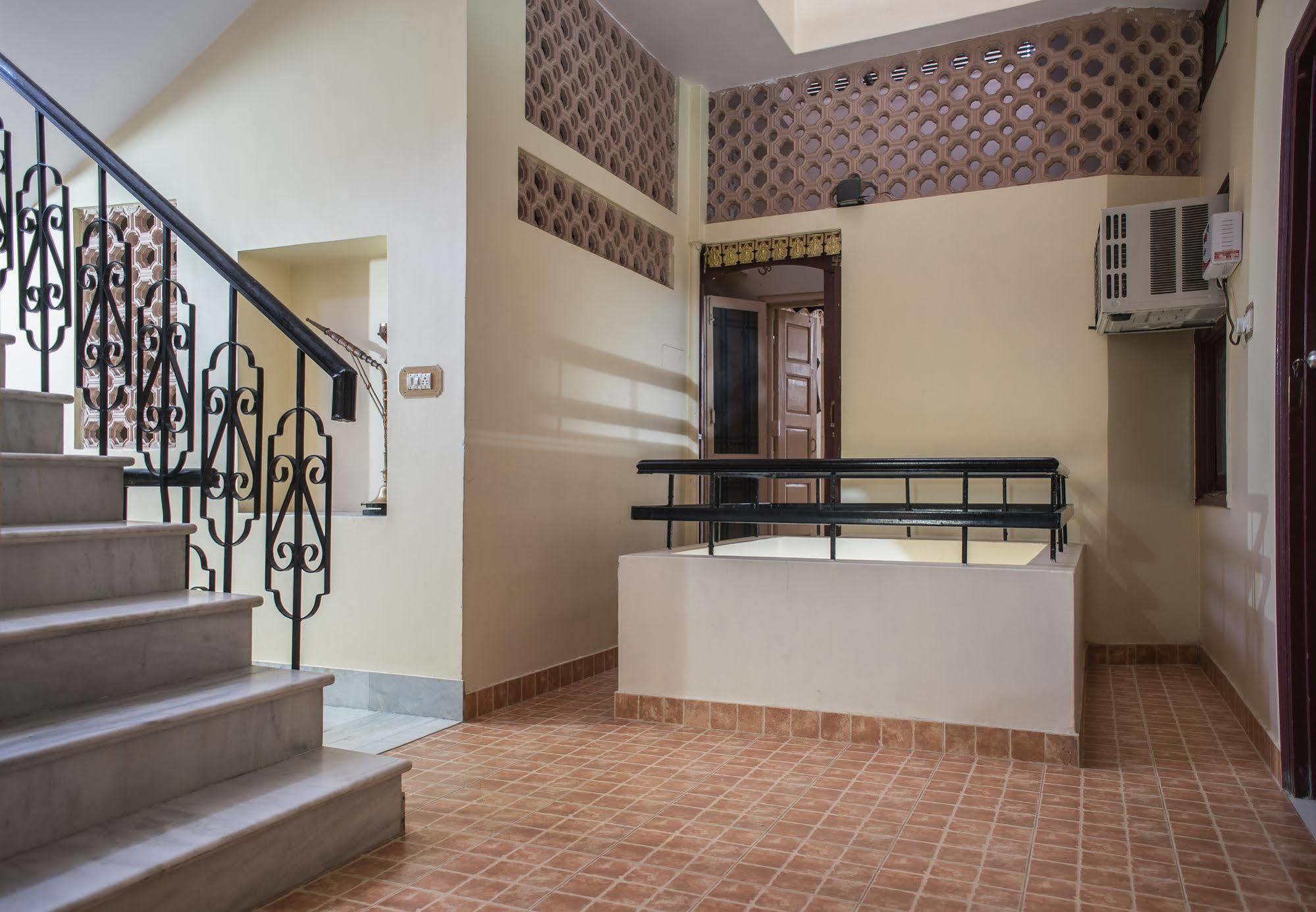 Jee Ri Haveli Hotel