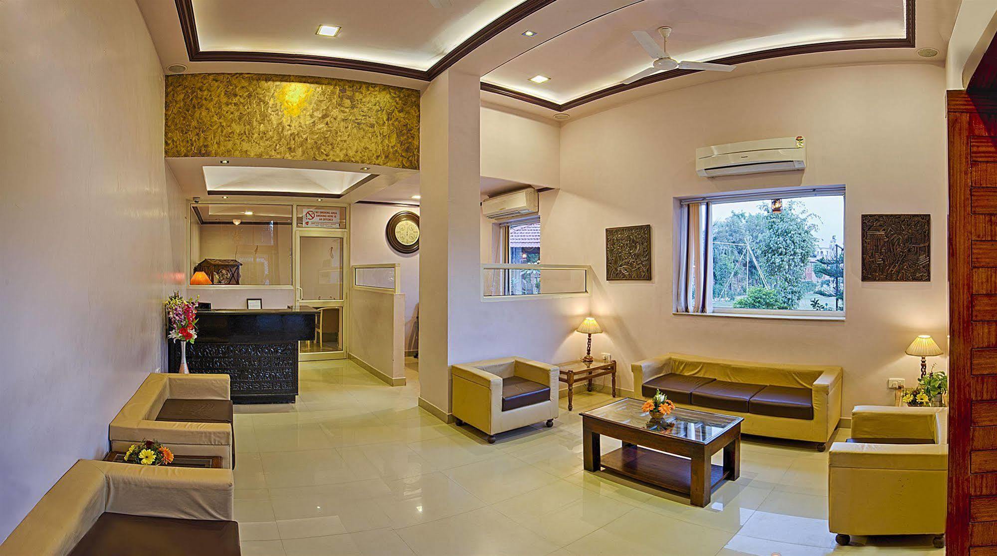Nirali Dhani Ethnic Heritage And 3*